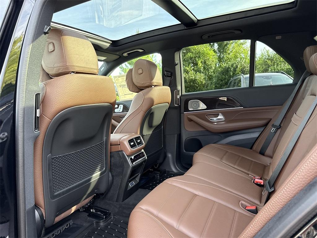 new 2025 Mercedes-Benz GLE 450e car, priced at $88,060