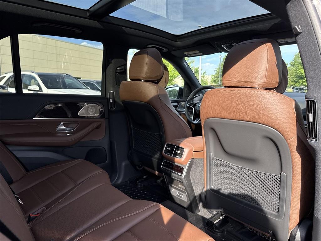 new 2025 Mercedes-Benz GLE 450e car, priced at $88,060