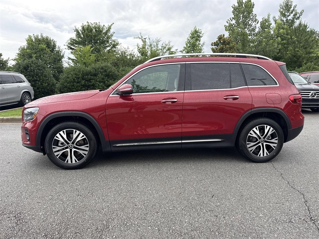 new 2025 Mercedes-Benz GLB 250 car, priced at $50,235