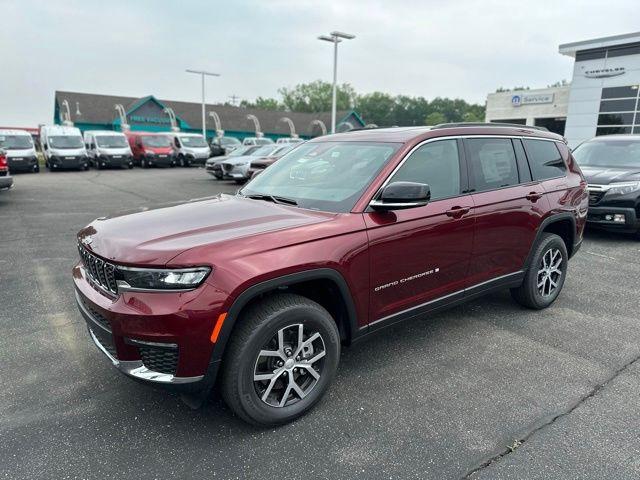 new 2025 Jeep Grand Cherokee L car, priced at $46,610