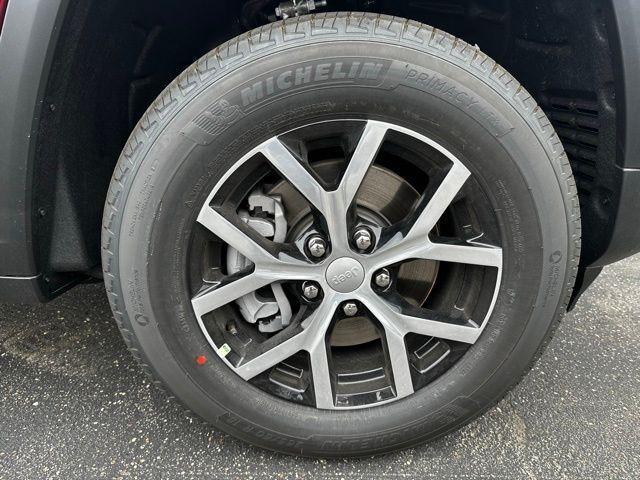 new 2025 Jeep Grand Cherokee L car