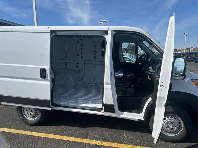 new 2025 Ram ProMaster 1500 car, priced at $46,095