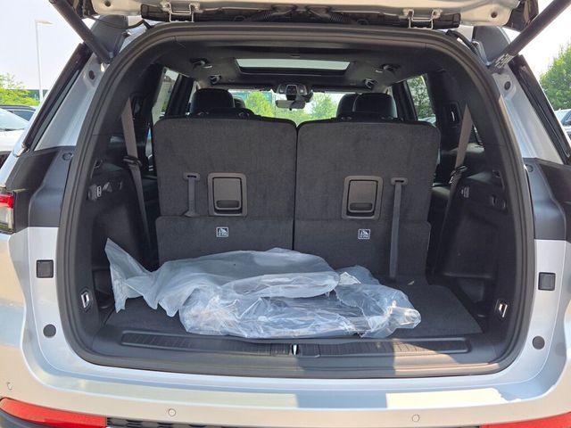 new 2025 Jeep Grand Cherokee L car, priced at $46,610