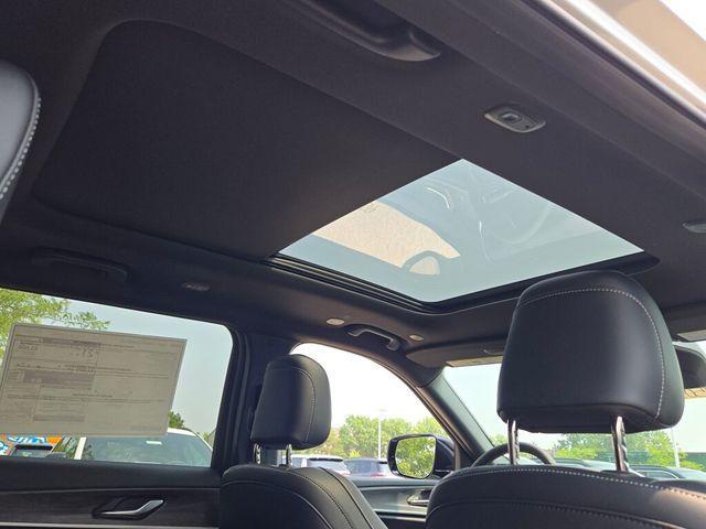 new 2025 Jeep Grand Cherokee L car, priced at $46,610