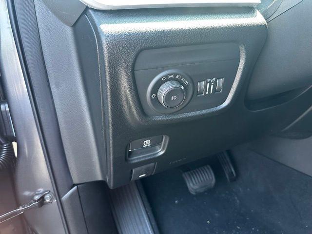 new 2025 Jeep Grand Cherokee car