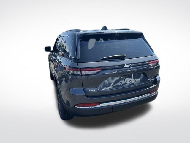 new 2025 Jeep Grand Cherokee car
