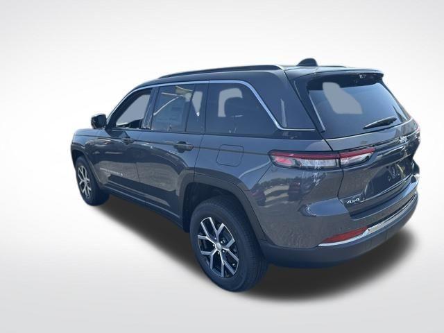 new 2025 Jeep Grand Cherokee car