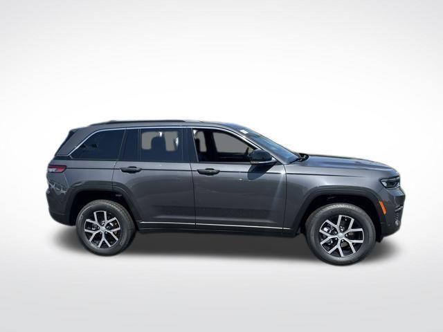 new 2025 Jeep Grand Cherokee car