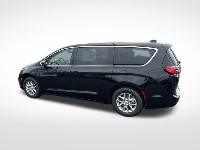 new 2026 Chrysler Pacifica car, priced at $48,360