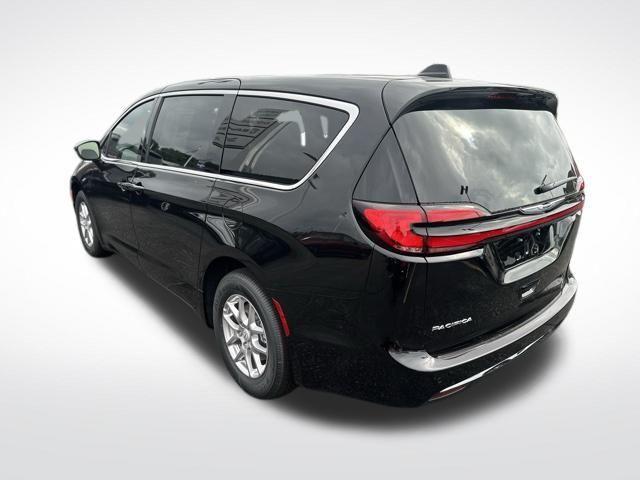 new 2026 Chrysler Pacifica car, priced at $48,360