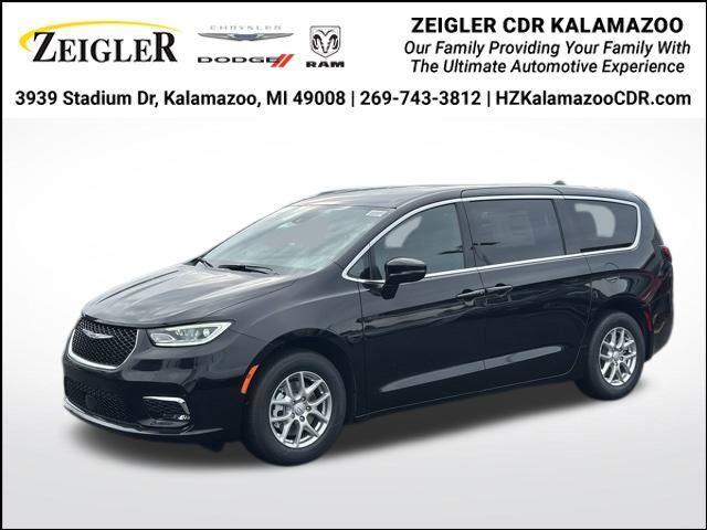 new 2026 Chrysler Pacifica car, priced at $48,360