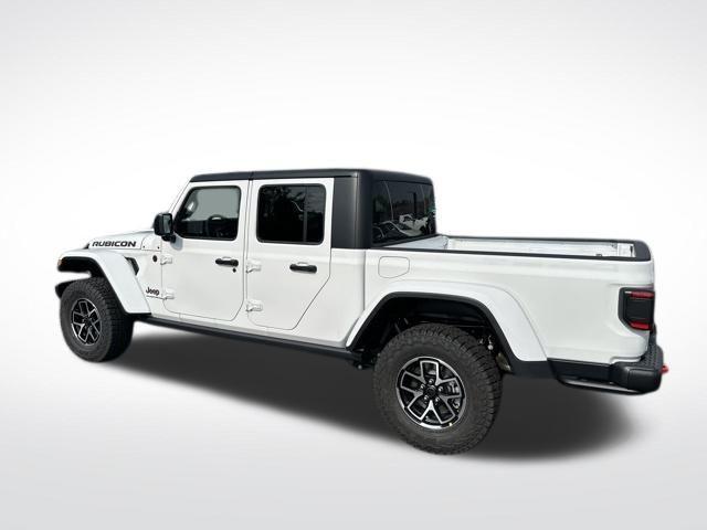 new 2025 Jeep Gladiator car
