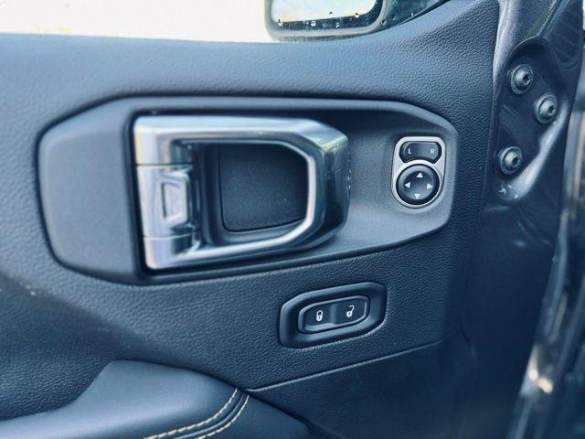 new 2025 Jeep Wrangler car, priced at $53,720