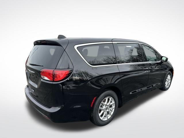 new 2025 Chrysler Voyager car, priced at $40,190