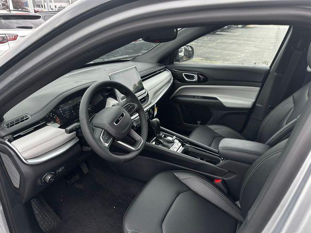 new 2025 Jeep Compass car