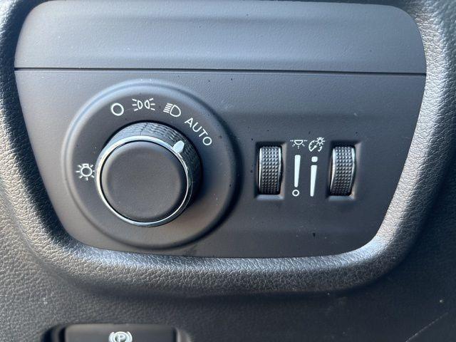 used 2023 Jeep Grand Cherokee car, priced at $32,500