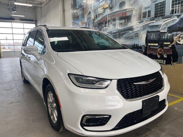 used 2022 Chrysler Pacifica car, priced at $22,803