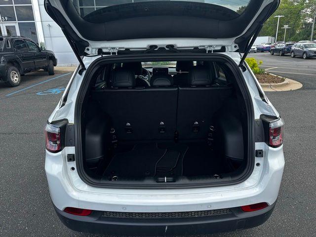 new 2025 Jeep Compass car