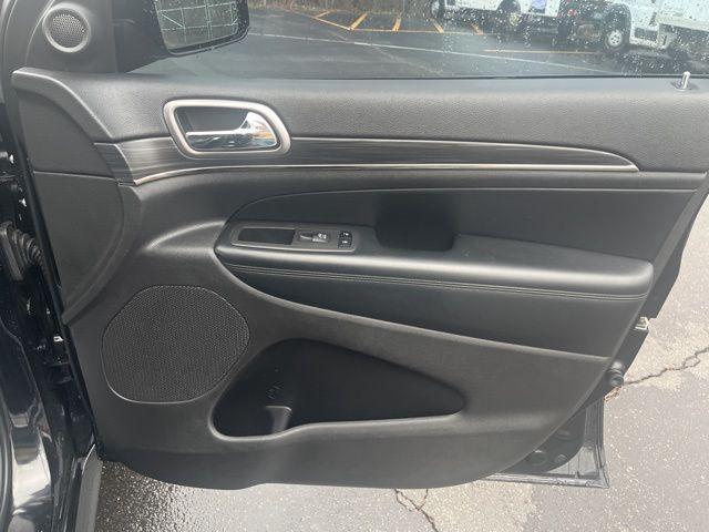 used 2021 Jeep Grand Cherokee car, priced at $29,850