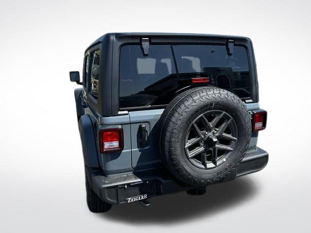 new 2025 Jeep Wrangler car, priced at $52,370