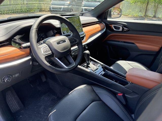 new 2025 Jeep Compass car