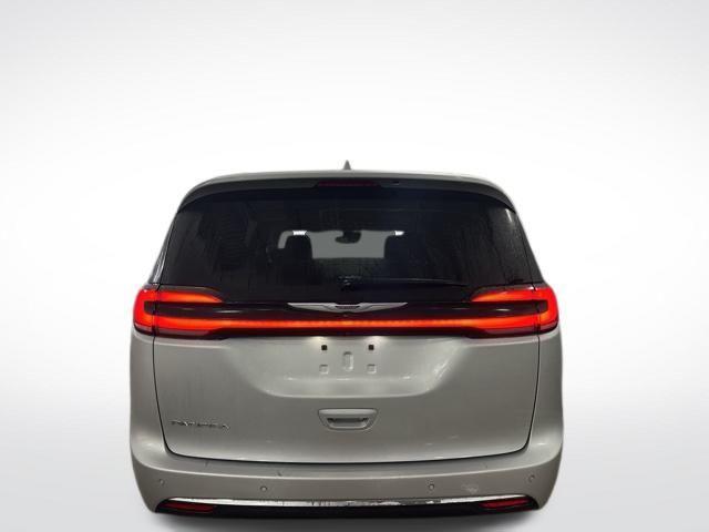 used 2022 Chrysler Pacifica car, priced at $22,500