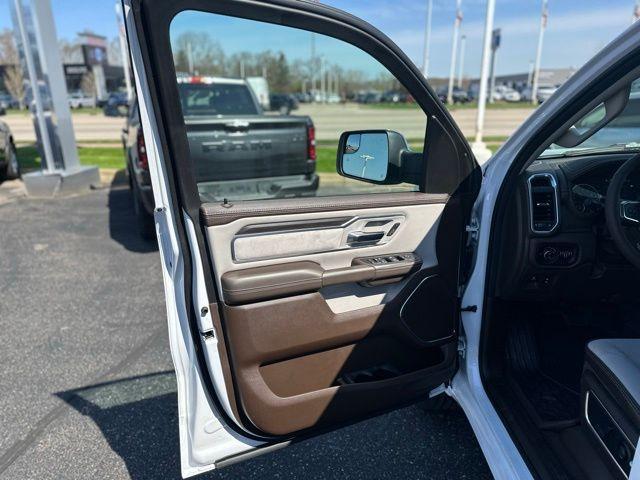 new 2025 Ram 1500 car, priced at $61,000