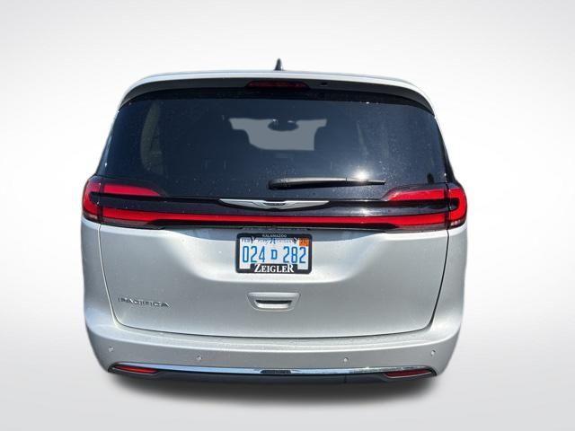 used 2024 Chrysler Pacifica car, priced at $32,500