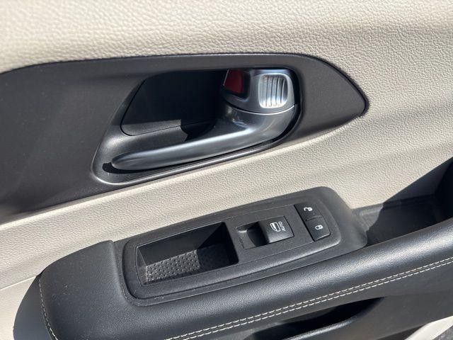 used 2024 Chrysler Pacifica car, priced at $32,500