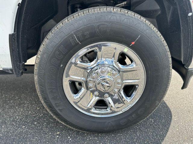 new 2025 Ram 3500 car, priced at $54,565