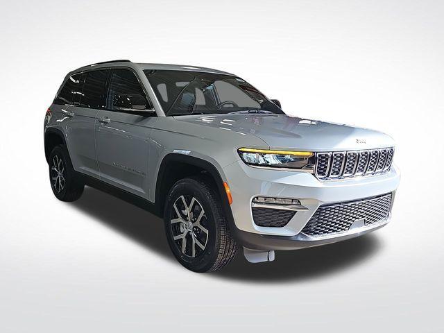 new 2025 Jeep Grand Cherokee car