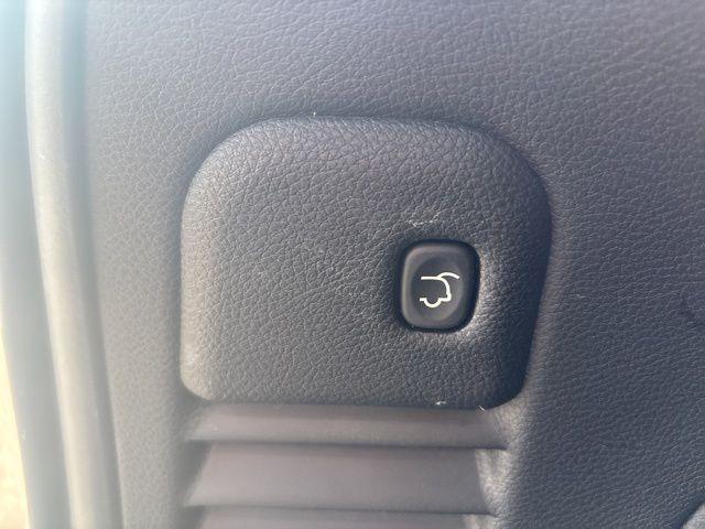 used 2022 Jeep Grand Cherokee WK car, priced at $29,343