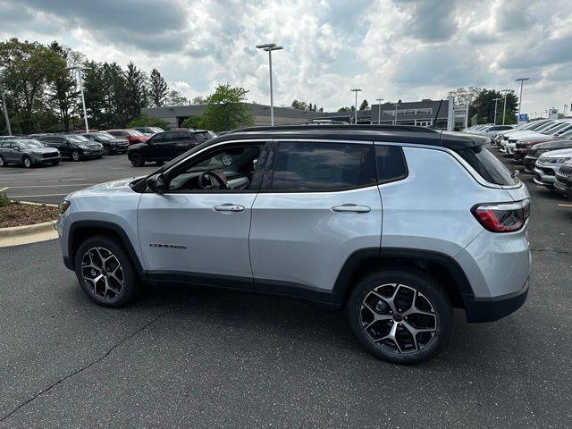 new 2025 Jeep Compass car, priced at $34,435