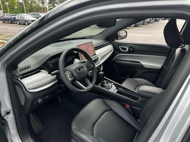 new 2025 Jeep Compass car, priced at $34,435