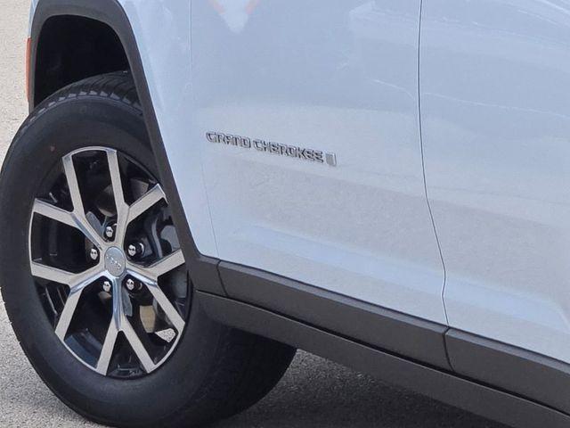 new 2025 Jeep Grand Cherokee car, priced at $46,840