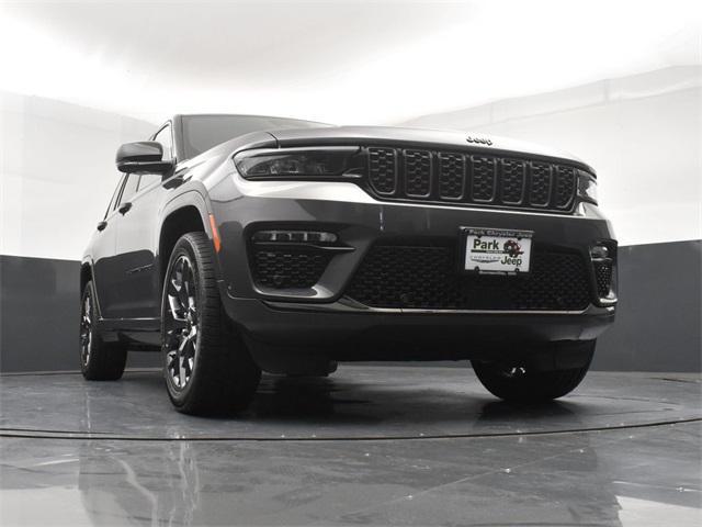 new 2025 Jeep Grand Cherokee car, priced at $67,666