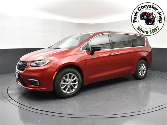 new 2026 Chrysler Pacifica car, priced at $44,660