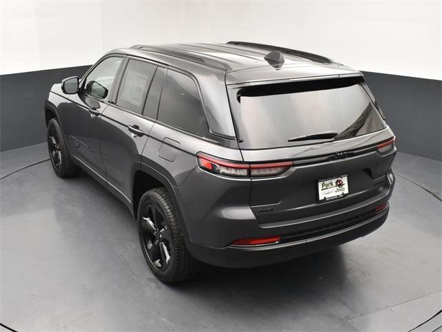 new 2025 Jeep Grand Cherokee car, priced at $46,934