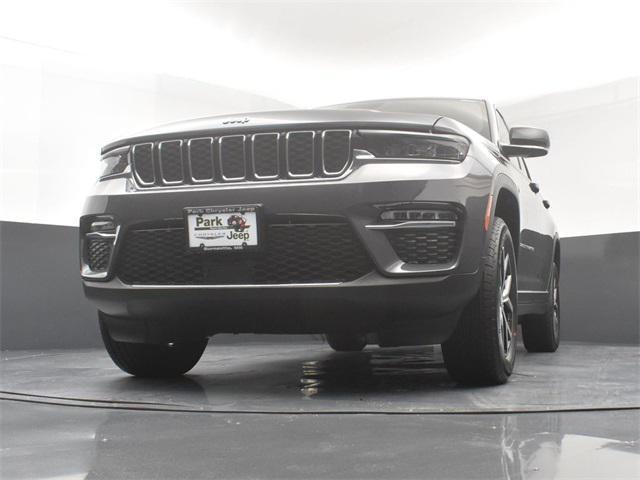 new 2025 Jeep Grand Cherokee car, priced at $44,805