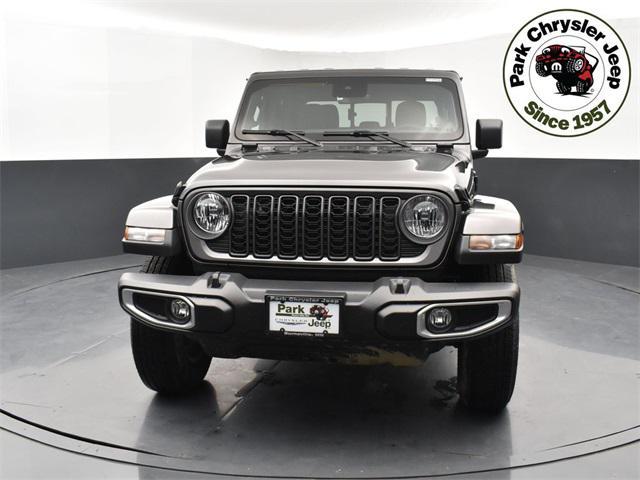 new 2024 Jeep Gladiator car, priced at $41,522