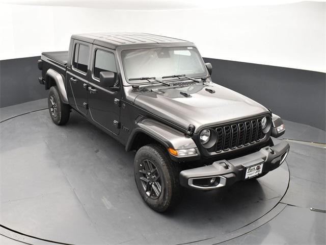 new 2024 Jeep Gladiator car, priced at $44,935