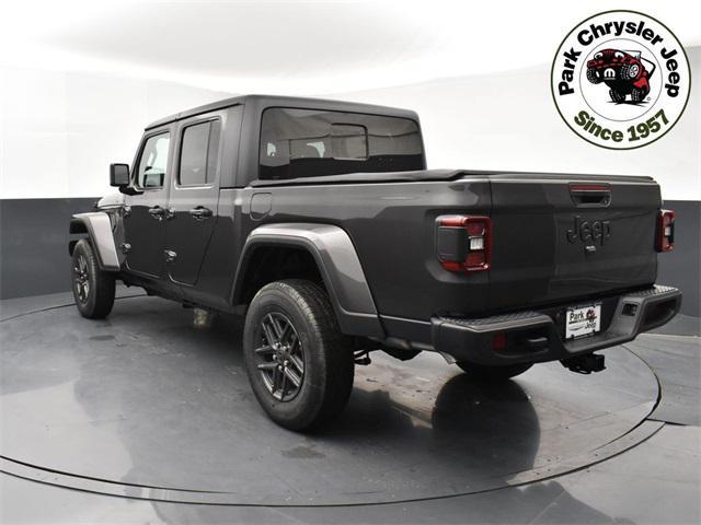 new 2024 Jeep Gladiator car, priced at $41,522