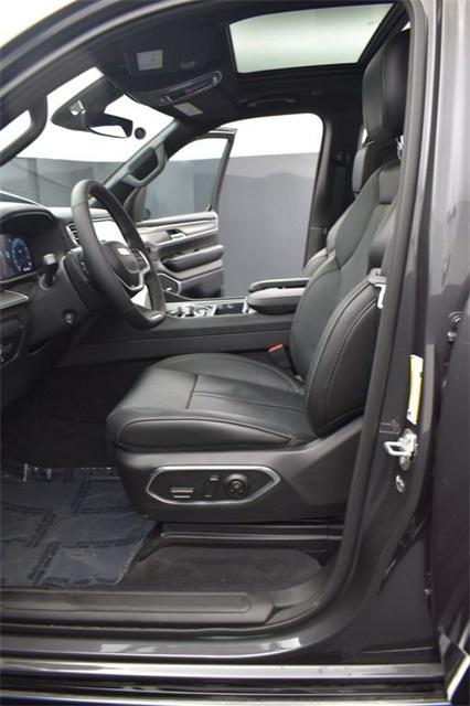new 2025 Jeep Wagoneer L car, priced at $74,080