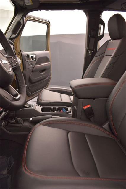 new 2025 Jeep Wrangler car, priced at $57,692