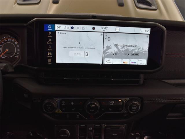 new 2025 Jeep Wrangler car, priced at $57,692