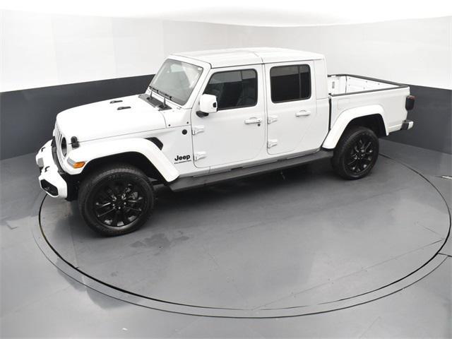 used 2021 Jeep Gladiator car, priced at $36,322