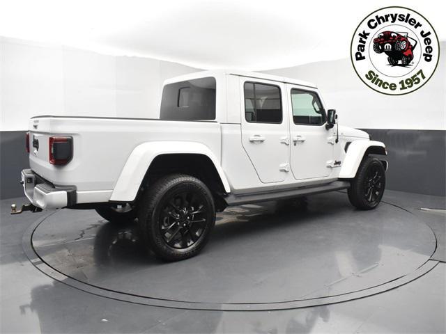 used 2021 Jeep Gladiator car, priced at $36,322