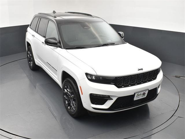 new 2025 Jeep Grand Cherokee car, priced at $68,283