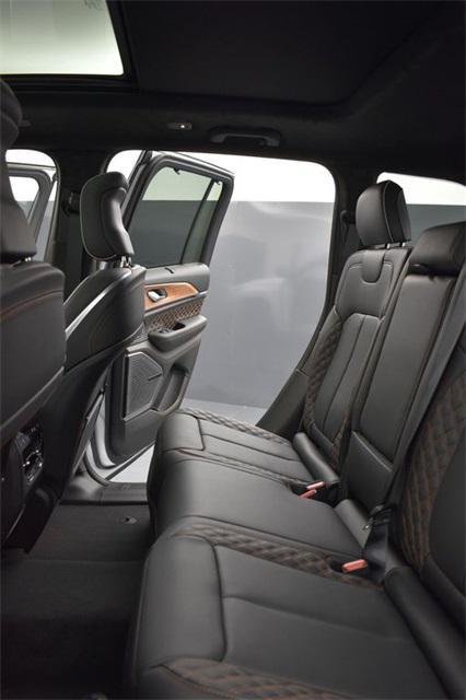 new 2025 Jeep Grand Cherokee car, priced at $68,283