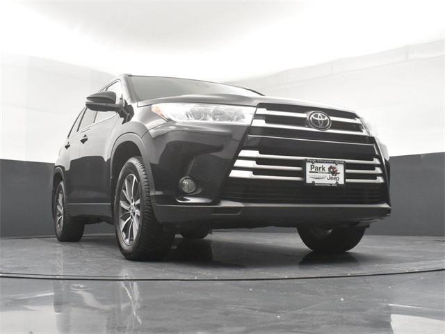 used 2019 Toyota Highlander car, priced at $23,398